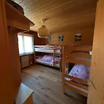 Great Location, Peaceful, Spacious *