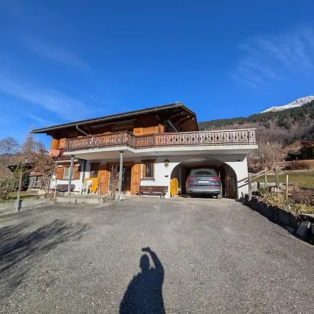 Train Station 50 Meters Away, One Stop To Center Gotschna Parsenn Lift, 20 Min To Davos Dom wakacyjny *