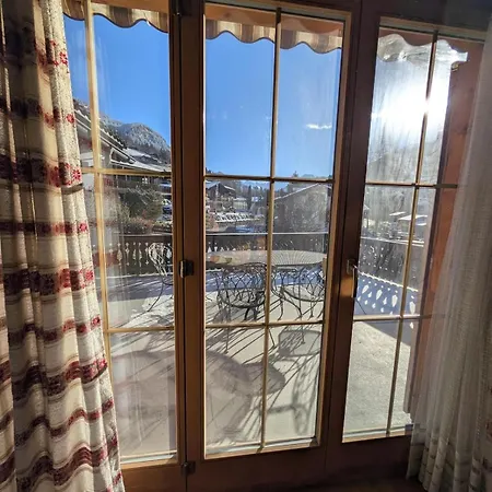 Train Station 50 Meters Away, One Stop To Center Gotschna Parsenn Lift, 20 Min To Davos Casa de Férias Klosters-Serneus