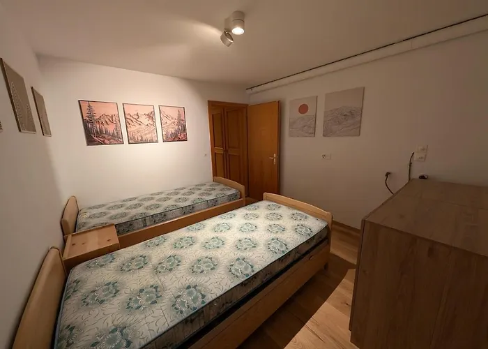 Great Location, Peaceful, Spacious *